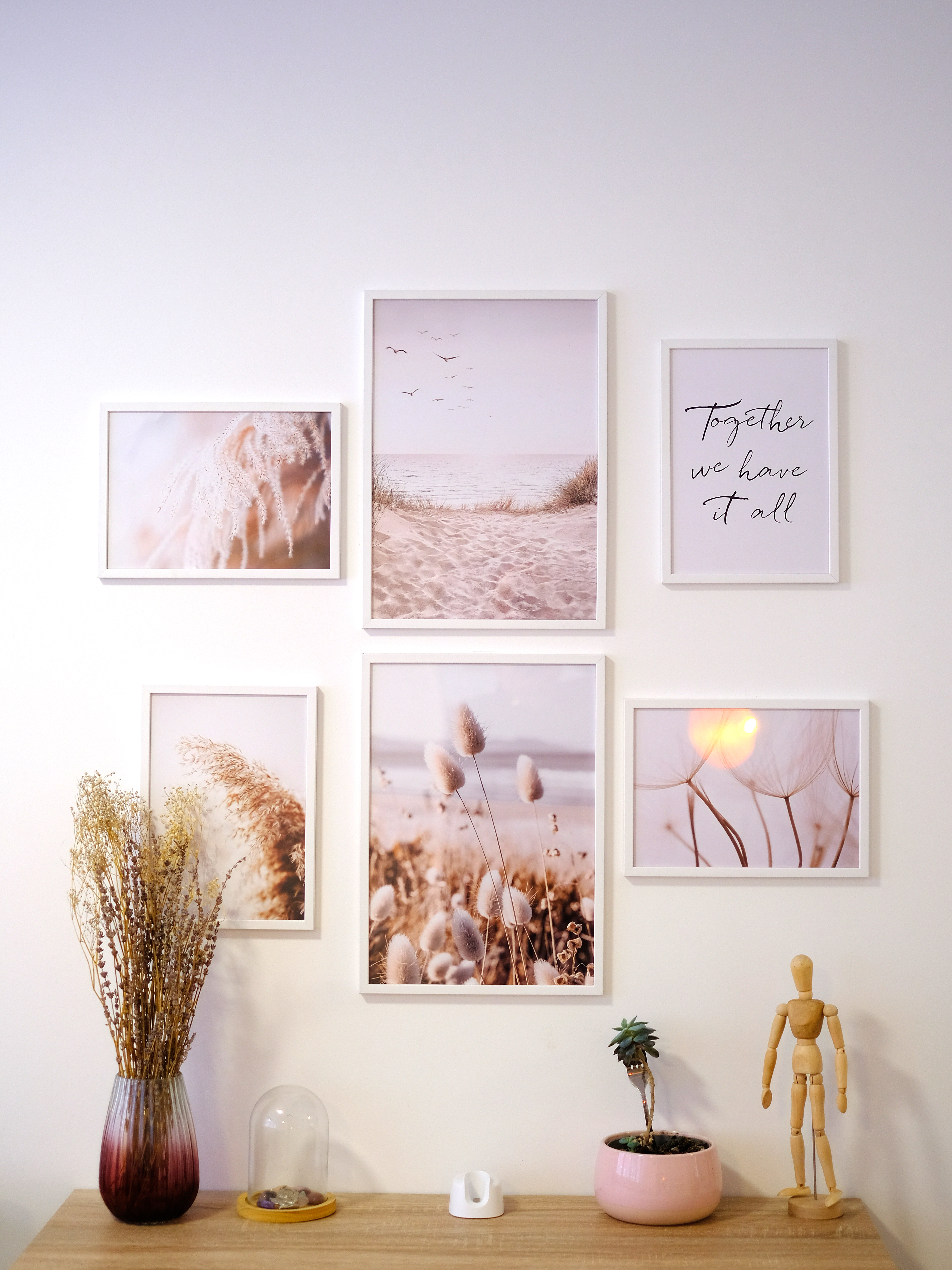 Logopädin Janine Fries im Therapiezimmer